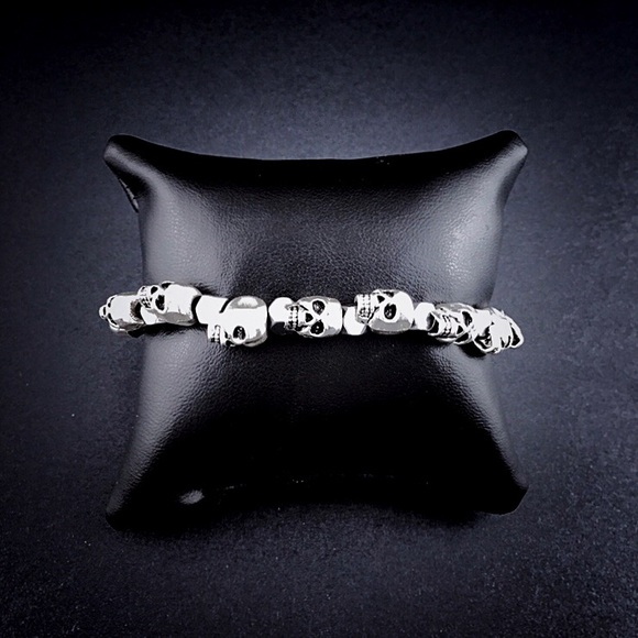 💀Silver Skull Hematite Men’s Beaded Bracelet - Picture 5 of 5